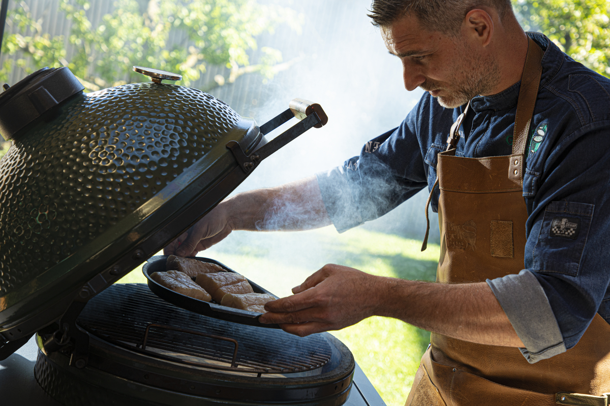 big green egg