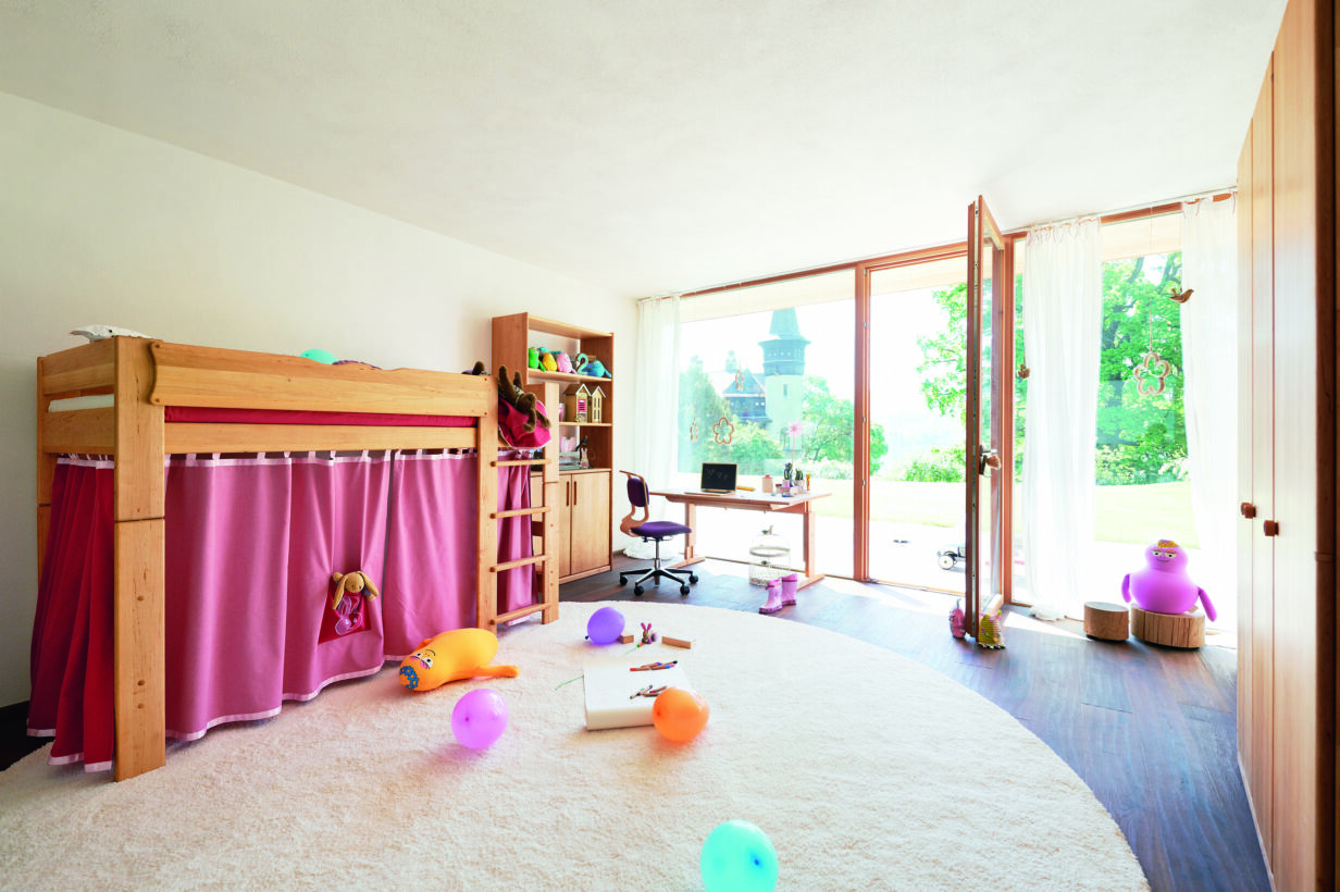 Kinderzimmer aus Naturholz von TEAM 7